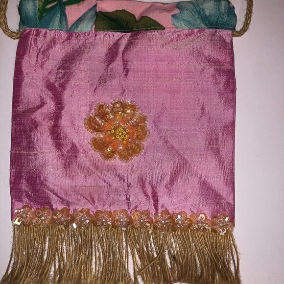 NWOT crossbody bag with fringe and flower boho - Picture 2 of 2